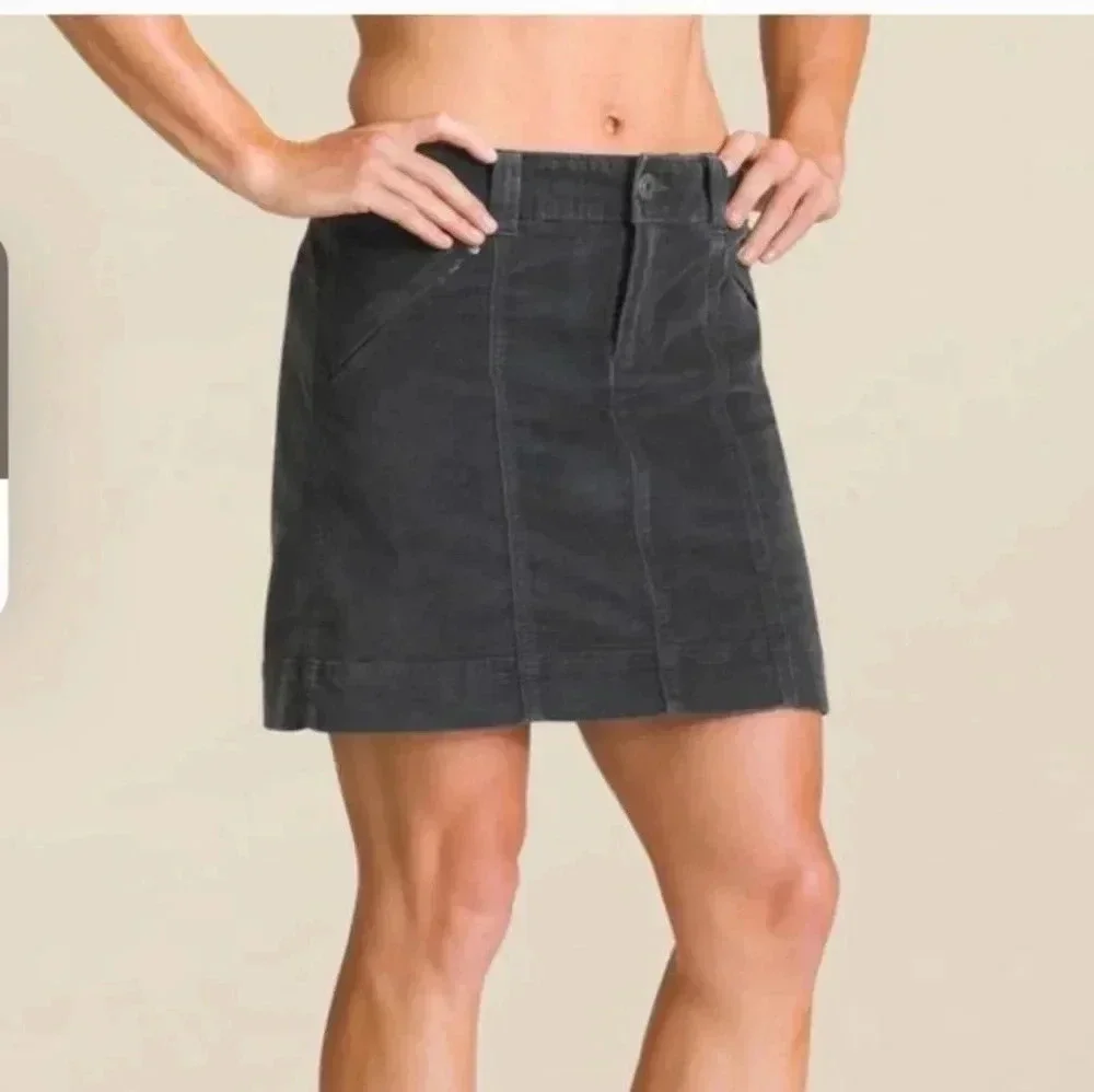 Athleta Roseville Flint Dark Grey Velvet Mini Skirt(8)